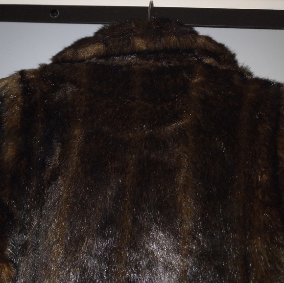 Faux Fur Coat - Picture 4 of 7